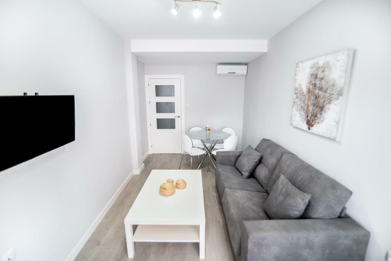 Apartamento Emperatriz Deluxe Granada Exterior foto